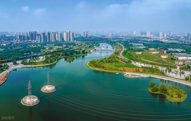 北京人去了宝鸡和咸阳，直言不讳：宝鸡和咸阳人气质大不相同