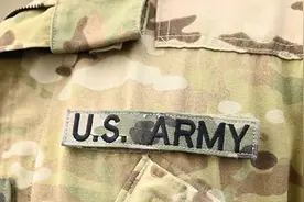 美国国防惊魂！前陆军情报官员向中国泄密，震撼世界的背叛之谜图片