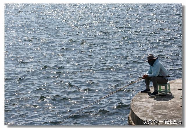 在大连陵水湾打造出的“海纳百川”国际雕塑景观带