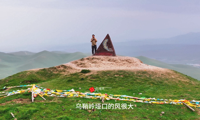 参观乌鞘岭碰见疾风暴雨，来都来了怎么都得用无人机拍摄一下