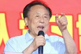 湖南“土皇帝”修建豪华庄园“选妃”，睡觉翻牌，最小情人00后图片