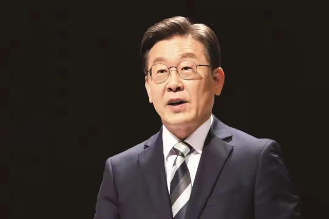 李在明不来北京阅兵，金正恩胞妹对韩传句话，朝鲜将支持中国