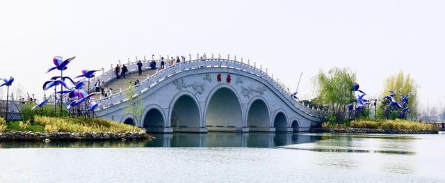 我是湖北人，去了趟陕西西安，实在忍不住想说说：西安的4点印象