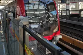 今晚天津地铁增加车次，助力球迷观赛出行图片