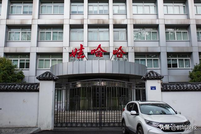 宗馥莉归来！娃哈哈百亿遗产大战再掀波澜，线下线上全面 “开火”