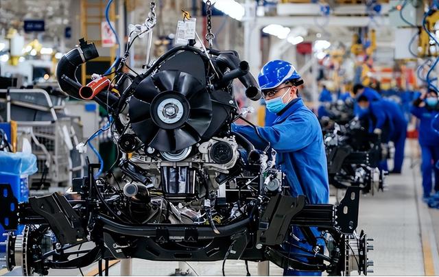 台海战争若爆发，西方可冻结3.2万亿中国资产，但中国手里有王炸