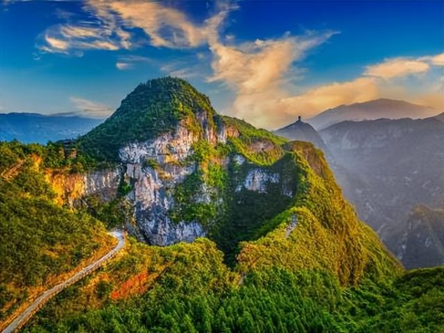 重庆登高大满贯第一站·云阳站——报名勇攀云阳之巅，3大景区门票立享5折优惠
