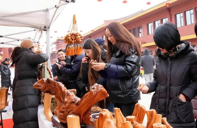 转发接好运！来乌拉特后旗跨年！