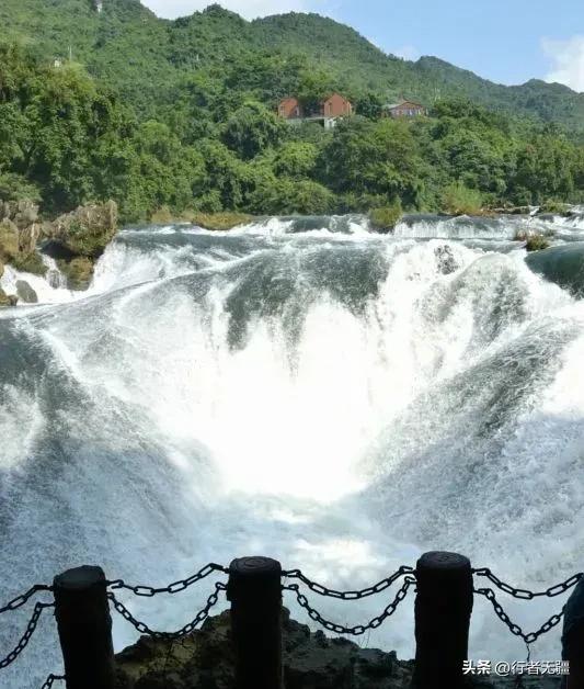 多彩贵州自驾游之黄果树：雨幕初开见虹霓，气势磅礴势无穷