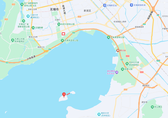 今天，又在苏州拍到无锡奥体中心啦！