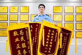 “00后”的新警察故事图片