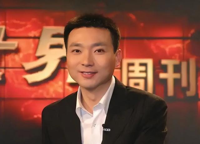 事实证明，54岁“丁克”了半辈子的康辉，早已走上了另一条大道