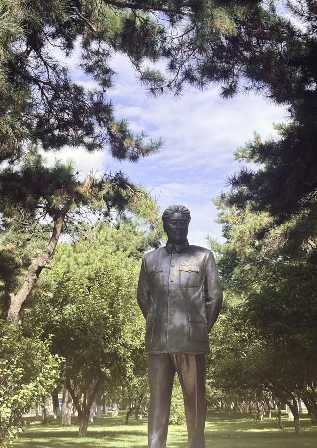 太多全国第一，被遗忘的省城，是时候摆脱刻板印象了