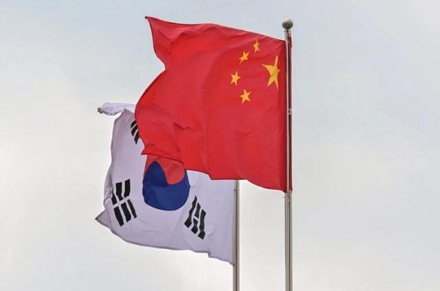 韩总统府回应外长言论，毫无对华友好诚意，妄自尊大只能自作自受