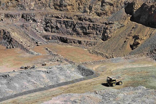 赖清德刚对大陆摊牌，新加坡就作出郑重涉台表态，民进党要破防了