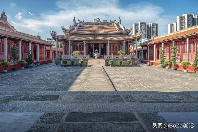 红墙藏古韵，鳌鱼萌出圈，揭阳学宫免费逛出惊喜感