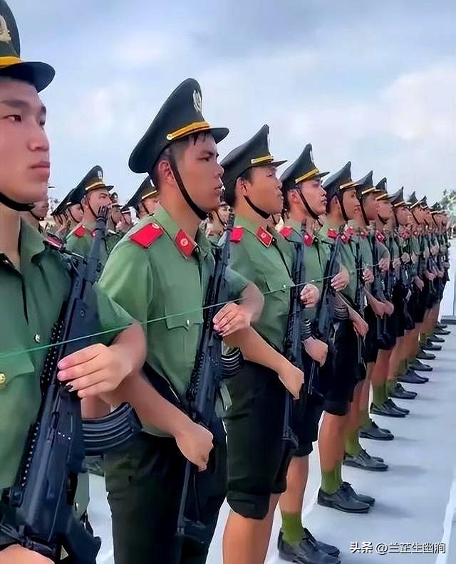 越南与中国杠上了？中国前脚定下9月3阅兵，越南后脚就定9月2