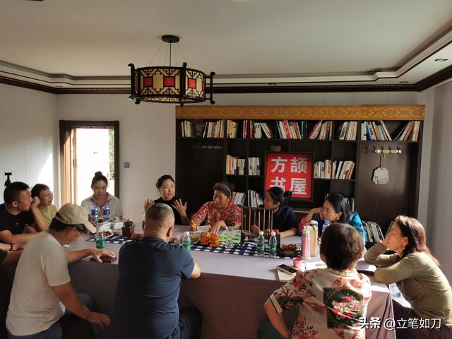 辽宁首家共享书屋落户马耳山绿缘山庄