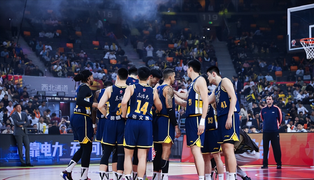 四战全胜保持不败！进攻联盟第一，北京男篮最强对手出现了