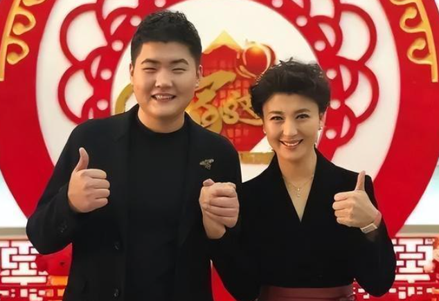 闫学晶哭穷风波大反转！儿子忍不住说出真相	，有一点让那英说对了