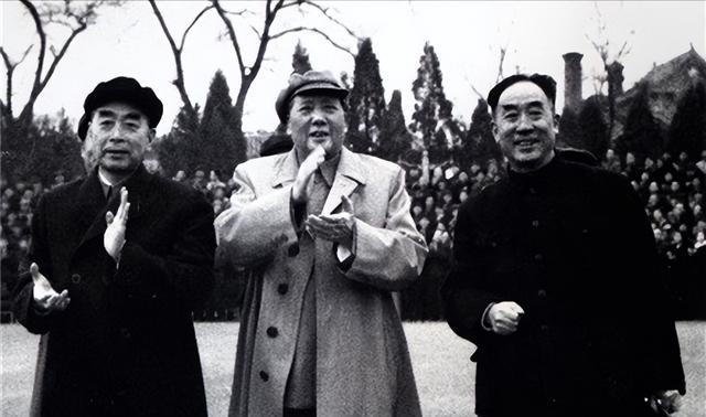 2007年薄一波去世后，子女公开发布声明，澄清了他身上的两大谣言