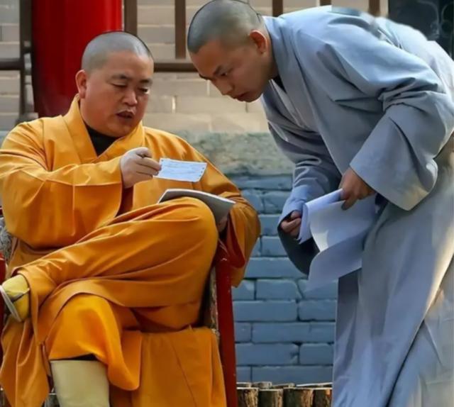 释永信倒台后，老乡才敢说实话，当年他想两三万一户买下整个村