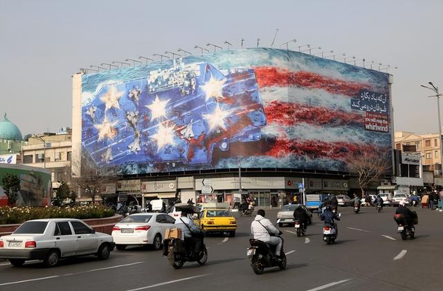 不到24小时，美军连夜通告全球，伊朗没想到	，特朗普敢做得这么绝