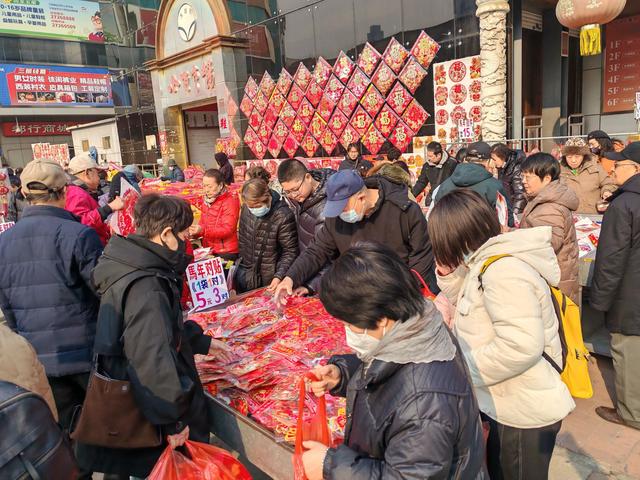 过新年 ，还得是大胡同！