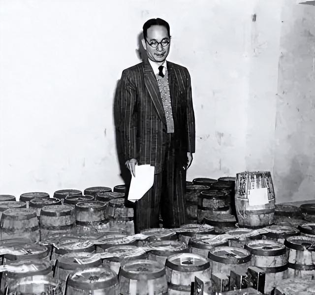 福建厦门惊现蒋介石秘密金库！曾为黄金转运枢纽，金银如山！