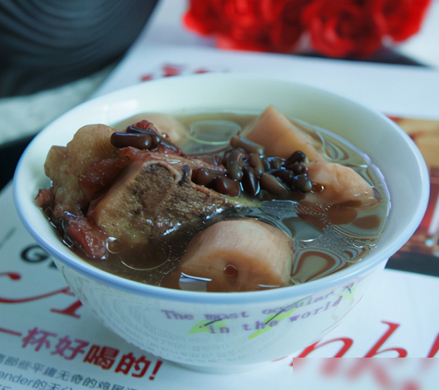 买猪肉，专挑这个部位，钙是排骨的几倍，价格低一半，营养又实惠