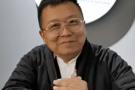 居然真的有在工作中旅游的“职业”！月薪收入还很高！图片