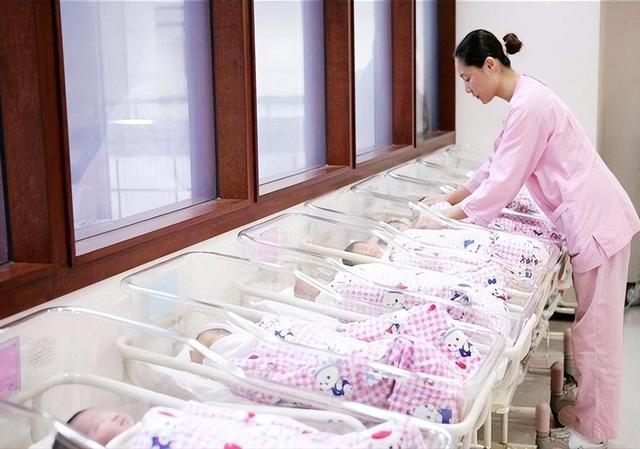 中国将迎来前所未有的死亡高峰，专家给出答案：是这些因素导致的