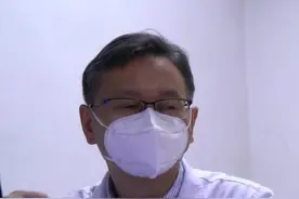 晚期肝硬化吐血便血又腹水，不肯换肝已活10年，她是怎么做到的？图片
