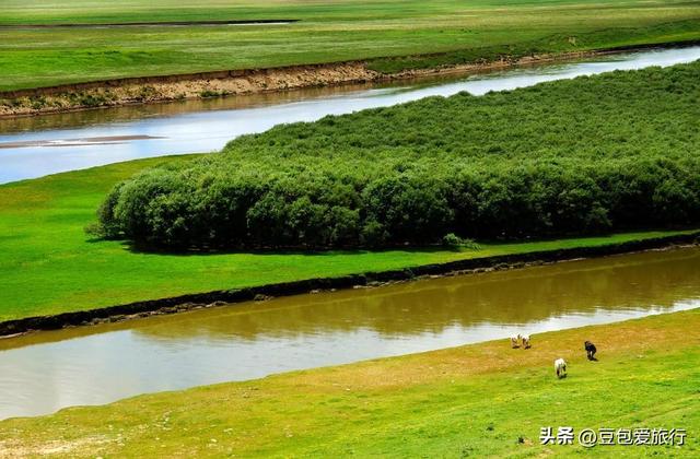 阿坝漫游记：雪山花海与羌寨古寺的十六次心动
