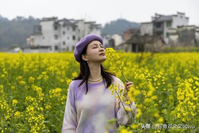 人生苦短，唯有认真活着，珍惜拥有，遇事想开，看淡