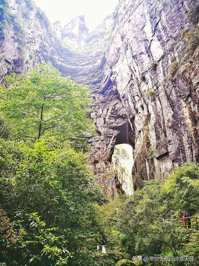 武隆天生三桥，景区没有安装电梯的原始模样