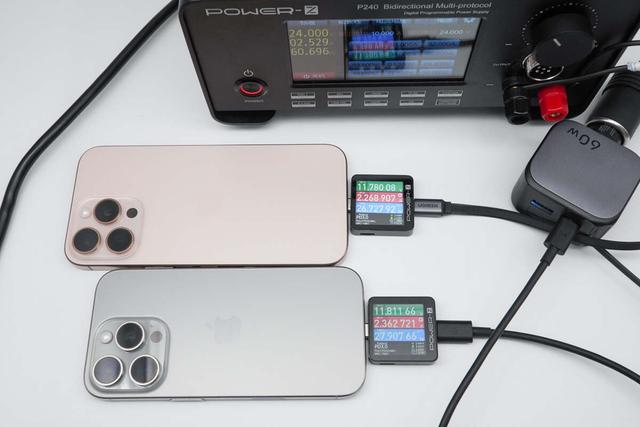 绿联 60W 伸缩线车载快充评测：全协议覆盖，手机平板都能 “喂饱”