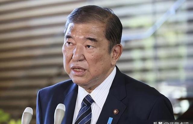 冯德莱恩刚进人民大会堂，美就传出新消息，特朗普想收手，太晚了