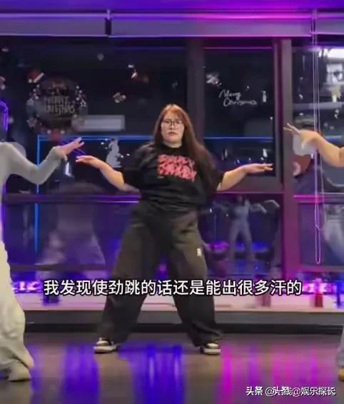北京250斤女孩睡塌两张床，累积减1000斤，靠减肥自媒体年入100万