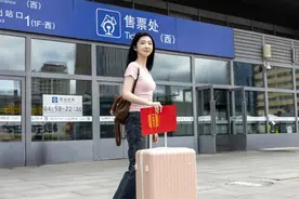 @大学新生们，凭录取通知书也能买学生票！快收好这份购票乘车攻略！图片