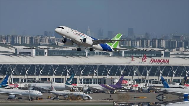 无需欧美适航证！中国C919圆满完成首次国际商业飞行，为何重要？