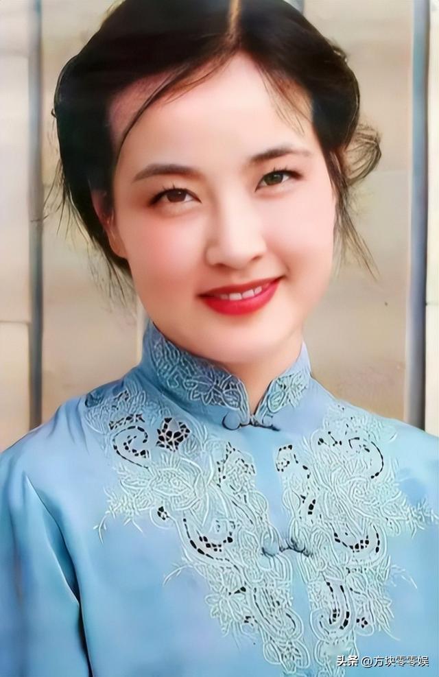 钱再多有什么用？75岁的“风流妖精”刘晓庆，已经走上另一条道路