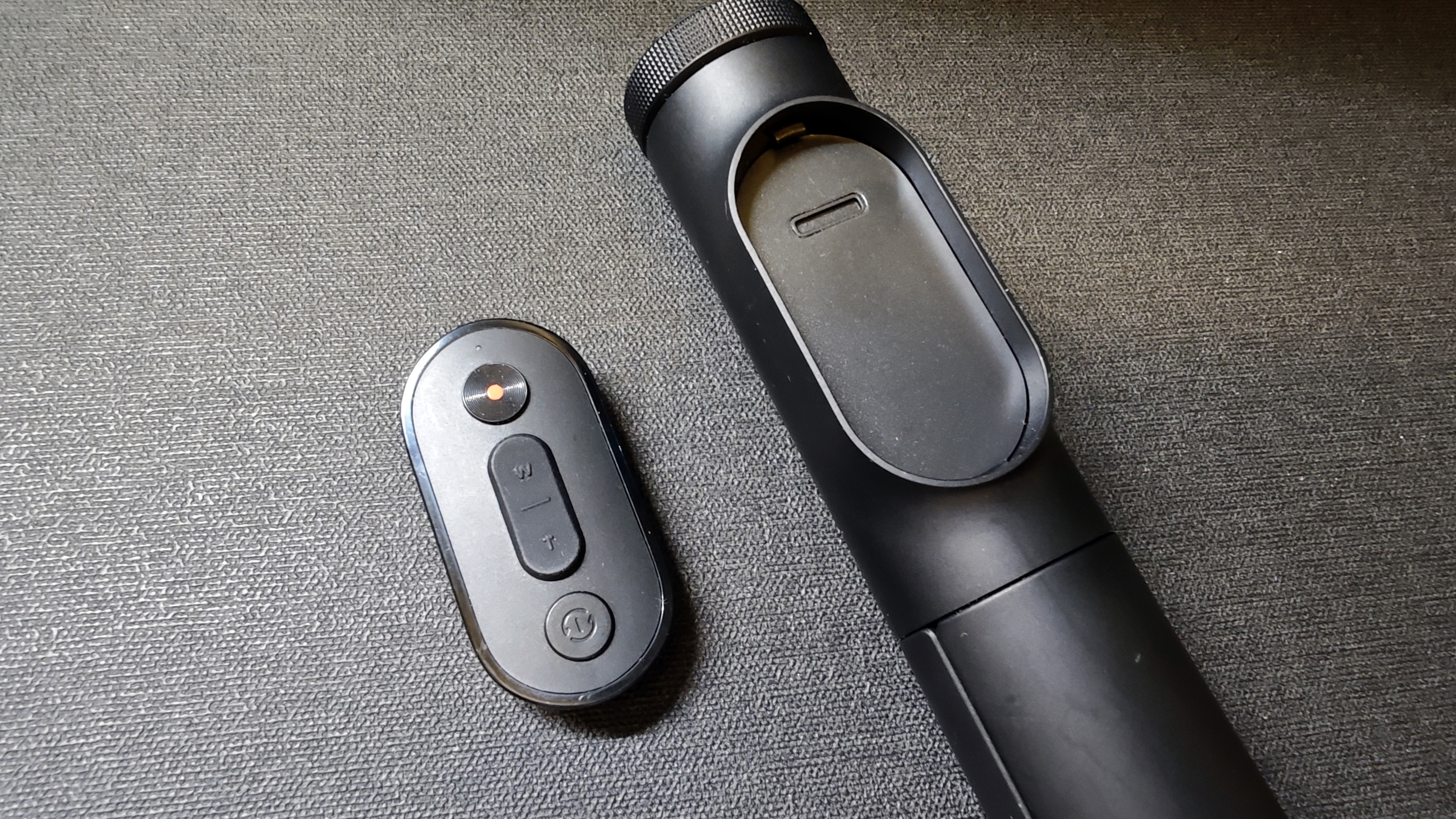 带着小米变焦支架自拍杆2,25年首次出游香港澳门