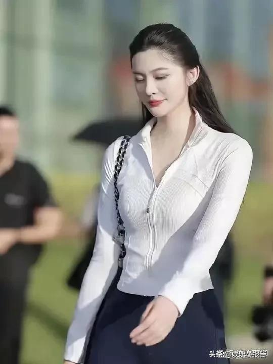 王思聪追了6年都没拿下杜芊逸,这魅力确实不一般!