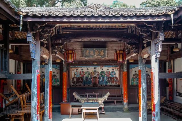 逛古村，喝咖啡，高端的度假就是这么朴实无华