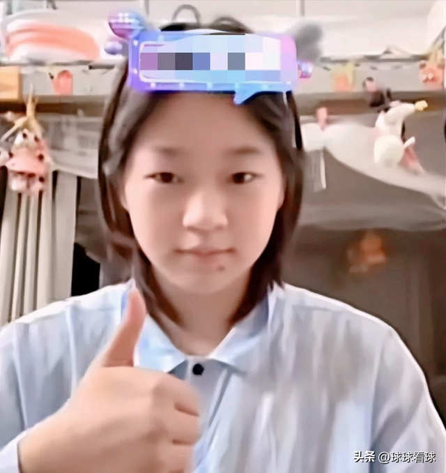 全红婵捐款不到2天，担忧的事发生，个个戳她心窝