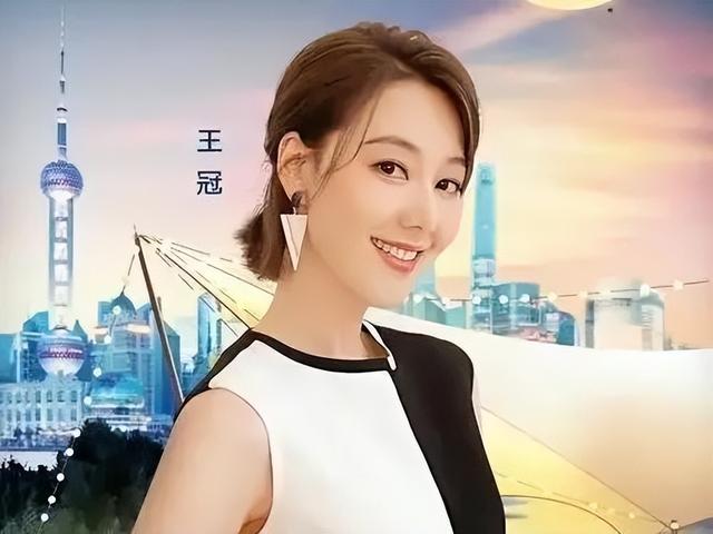 讨好大佬陪睡上位？遭央视“开除”？曾是央视女主持谣言有多离谱