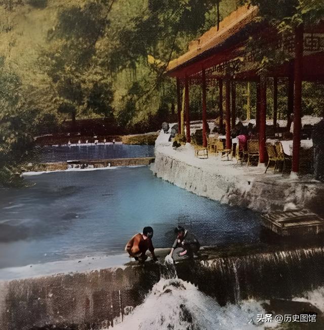 50年代杭州，居然是这个样子的！西湖没什么游客，黄龙洞太神秘