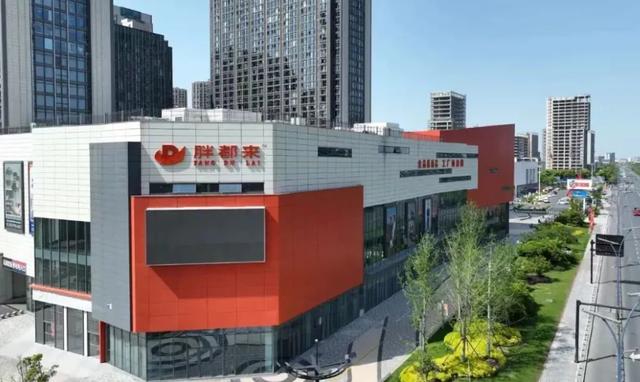 小米起诉服装店，店主哭着喊冤