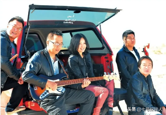 她6次上春晚，被恩师骗怀孕，自杀未遂不幸流产，57岁却依旧单身